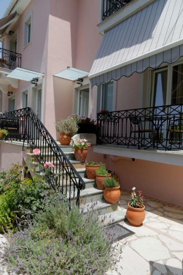 Anemos Apartment Parga Exterior photo